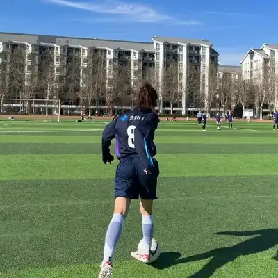 任翔子